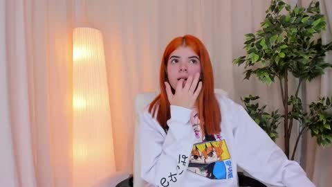 Maddy Please help me with your thumbs up its important online show from February 2025 03:47:02 AM