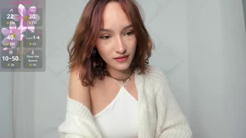 Snapshot of maddy_kraviiz chatting on November 2025 12:46:01 AM Maddy3 online show from November 2025 12:46:01 AM