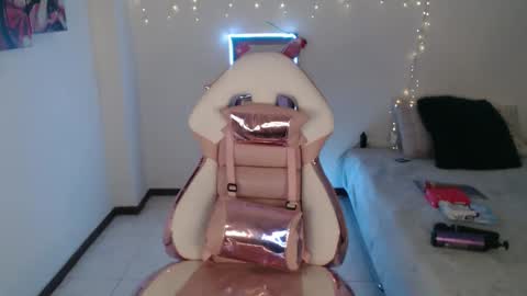 maddy_vicius19 online show from February 2026 02:51:01 AM