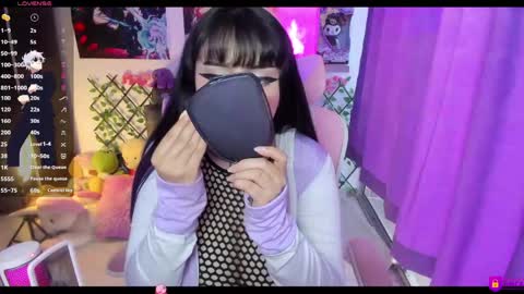 Maddy Foox online show from April 2026 10:56:02 PM