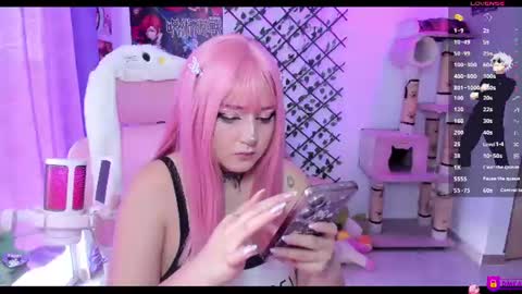 Maddy Foox online show from June 2026 10:08:01 PM