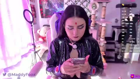 Maddy Foox online show from July 2026 10:13:02 PM