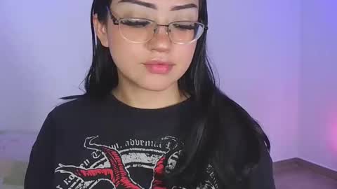 Snapshot of maddyghost chatting on February 2026 09:30:02 PM Please followme and rate me your thumbs up online show from February 2026 09:30:02 PM