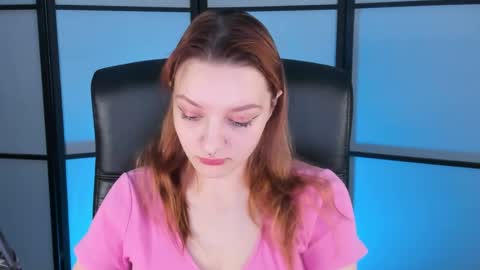 Snapshot of maddyleex chatting on April 2026 10:30:02 PM Maddy online show from April 2026 10:30:02 PM