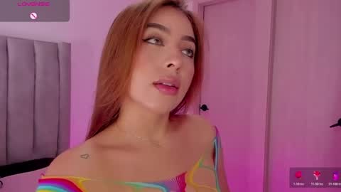 Lina  online show from June 2026 10:38:01 PM