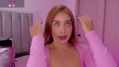 Lina  online show from July 2026 06:37:02 AM