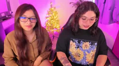 madelaine_taylor online show from January 2026 06:33:02 PM