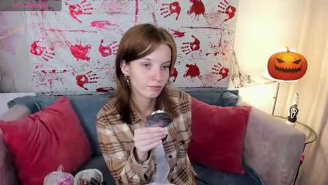 madelaines online show from October 2025 08:49:01 AM