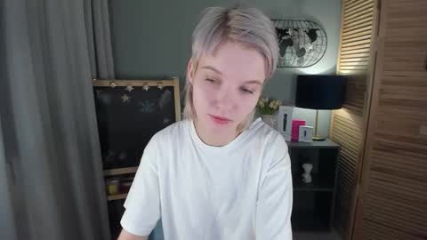 madelaines online show from January 2026 10:54:02 AM