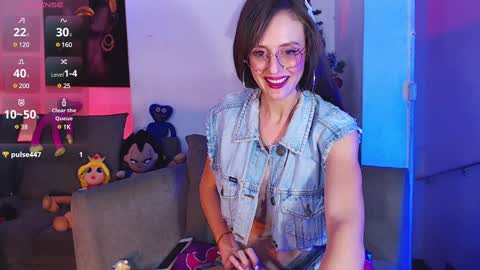 madelainnfox2 online show from January 2025 12:07:02 PM