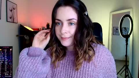 madelamee online show from April 2026 08:50:01 PM