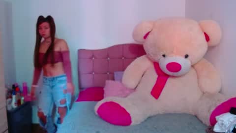 madelen_2 online show from July 2026 09:03:02 PM