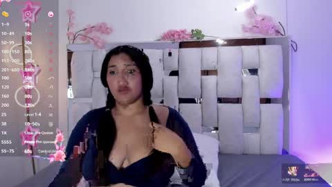Snapshot of madeline_curvy chatting on April 2026 01:49:02 PM Madeline online show from April 2026 01:49:02 PM