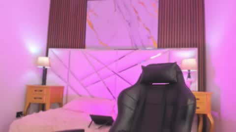 Madeline  online show from February 2026 06:40:02 AM