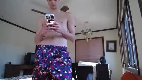 Snapshot of madeofstarrdust chatting on January 2026 05:38:02 PM Connor Starr online show from January 2026 05:38:02 PM