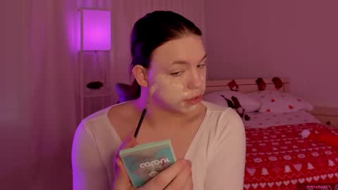 Snapshot of madison_mongomeri chatting on January 2026 04:29:02 AM Medison online show from January 2026 04:29:02 AM