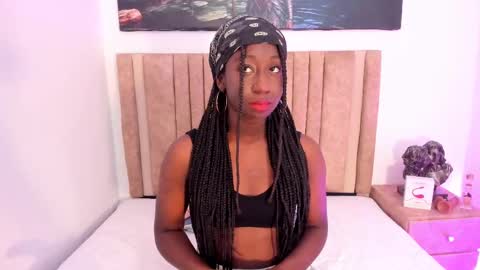 Snapshot of madison_mooney chatting on October 2025 12:17:02 PM Madison online show from October 2025 12:17:02 PM