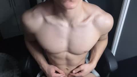 madisonboy2 online show from November 2025 11:04:02 PM