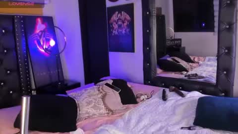 Madisson online show from June 2026 03:01:02 AM