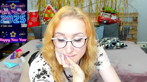 Snapshot of madissonkiss chatting on January 2025 02:04:01 AM Madisson online show from January 2025 02:04:01 AM