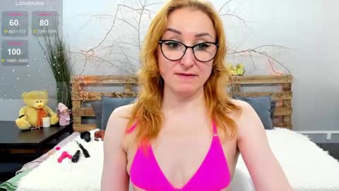 Snapshot of madissonkiss chatting on February 2025 04:25:01 AM Madisson online show from February 2025 04:25:01 AM