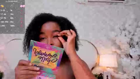 Snapshot of madissonlopez chatting on November 2025 10:12:01 PM Madisson Lopez online show from November 2025 10:12:01 PM