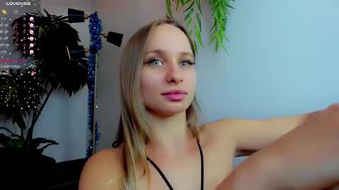 Madlen online show from December 2024 05:27:02 AM