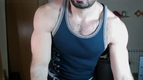 madmax20x online show from February 2026 11:43:01 PM