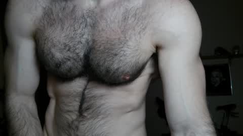 madmax20x online show from April 2026 11:59:01 AM