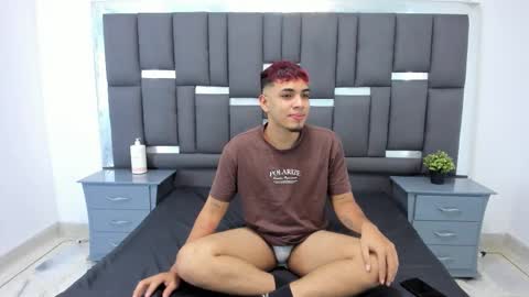 madsenblack online show from October 2025 12:26:01 PM