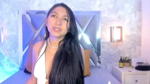 Snapshot of mady_roa chatting on July 2026 09:01:02 AM Mady Roa online show from July 2026 09:01:02 AM