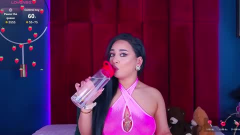 MadyLuxx online show from April 2026 07:08:01 PM