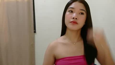 mae_luna online show from June 2026 10:44:01 PM