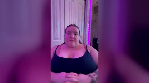 maeluxe online show from July 2026 05:22:02 AM