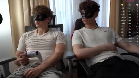 Mike XMaestro 3369 online show from March 2026 01:06:02 PM