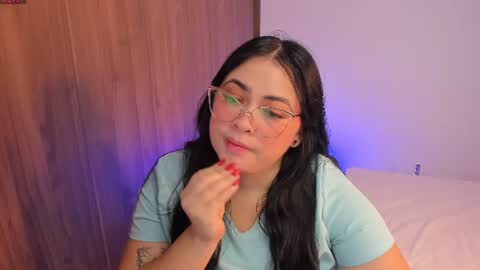 Mafe Montiel online show from July 2026 12:42:02 PM