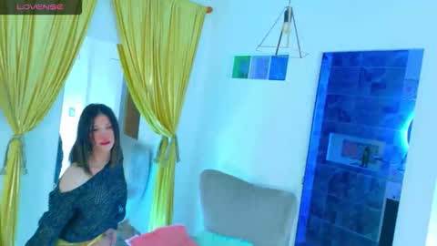 magali online show from October 2025 08:07:02 PM