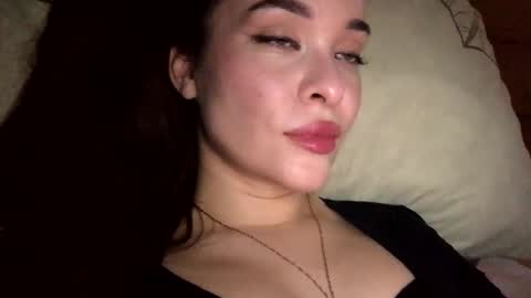 Snapshot of magggg658318 chatting on December 2025 01:40:02 PM magggg658318 online show from December 2025 01:40:02 PM