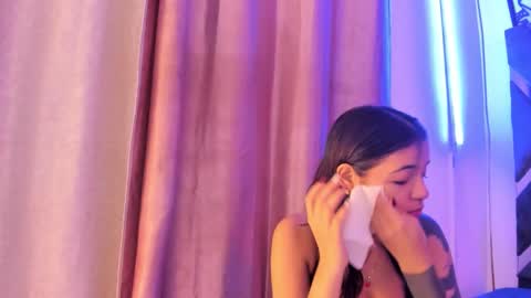 Maggie online show from September 2025 12:40:02 PM