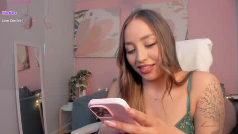   online show from December 2025 04:26:01 PM