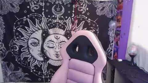 Claire online show from May 2026 01:04:02 PM