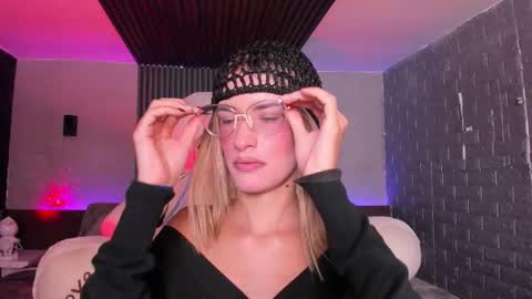 Snapshot of magic_rouse chatting on February 2026 05:11:02 AM M Rss online show from February 2026 05:11:02 AM