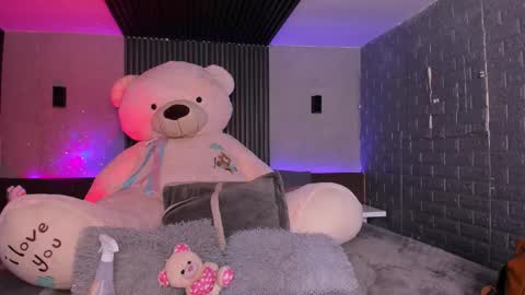 Snapshot of magic_rouse chatting on February 2026 04:57:02 AM M Rss online show from February 2026 04:57:02 AM