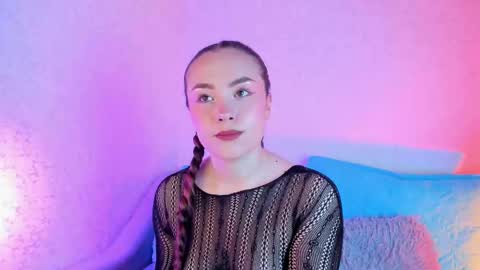 Vera  online show from November 2025 11:36:02 AM