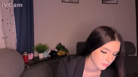 Magic online show from November 2025 07:02:02 PM