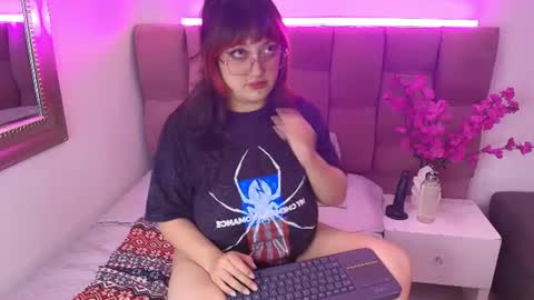 Snapshot of magick_black chatting on July 2026 12:44:01 PM magick_black online show from July 2026 12:44:01 PM
