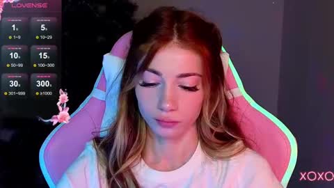 Angel online show from December 2024 12:09:02 AM