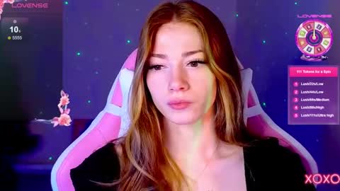 Angel online show from February 2025 09:39:01 PM