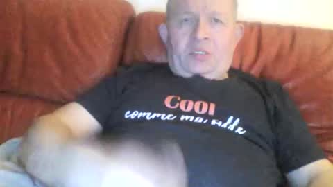 magicman250 online show from January 2026 09:18:01 PM