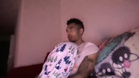 Magicsempai online show from November 2025 10:21:01 PM